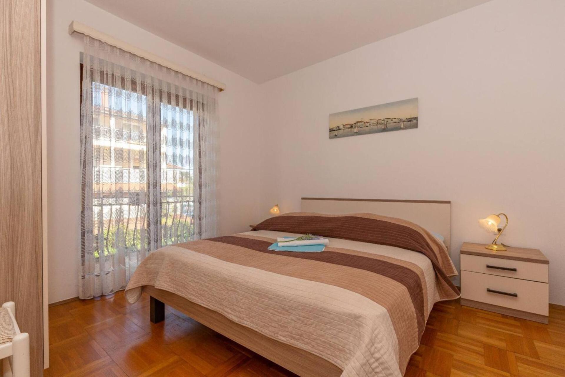 Three Bedroom Apartment In Biograd Biograd Na Moru Ngoại thất bức ảnh