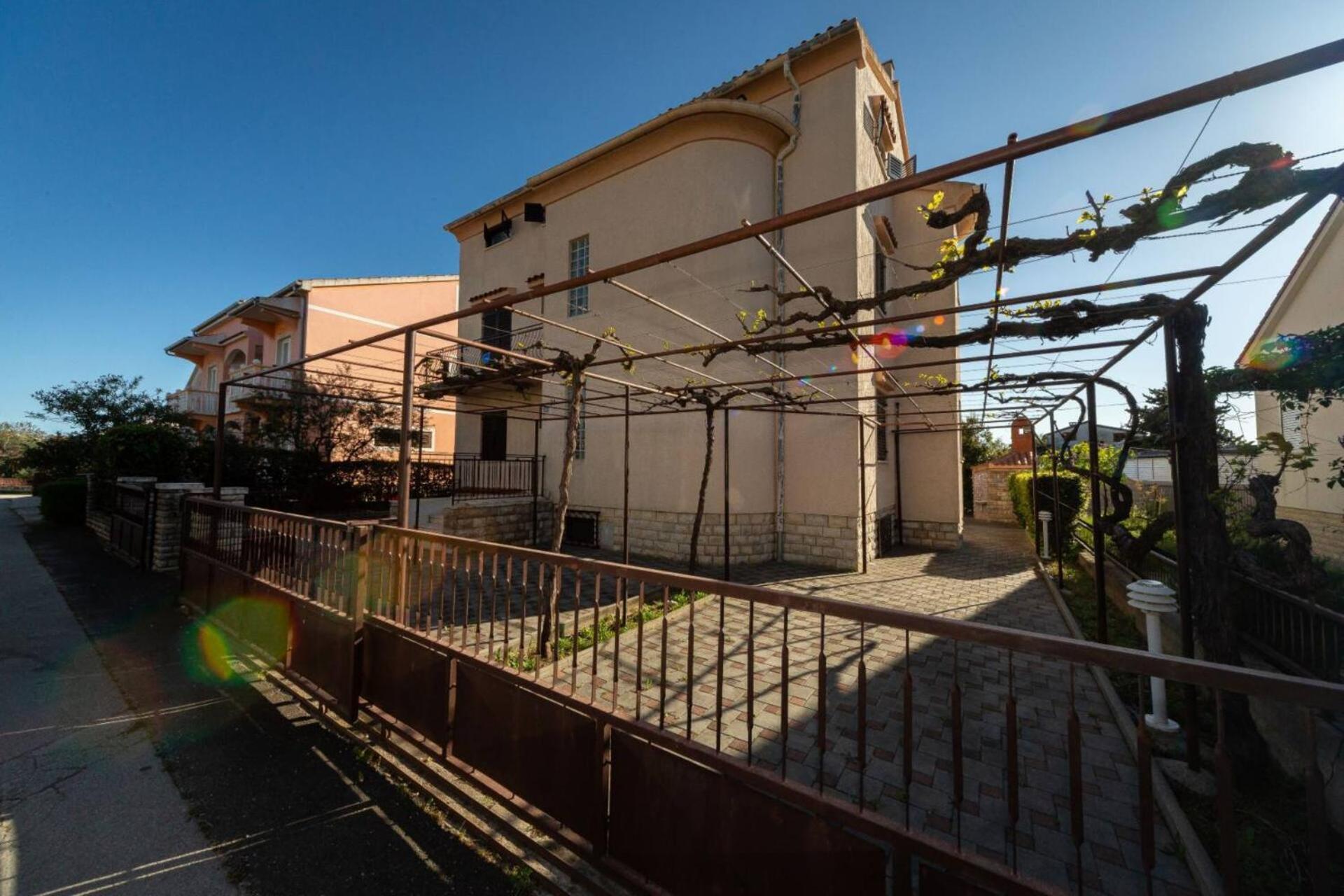 Three Bedroom Apartment In Biograd Biograd Na Moru Ngoại thất bức ảnh