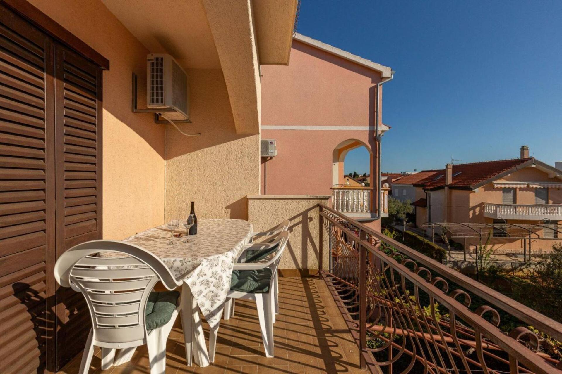 Three Bedroom Apartment In Biograd Biograd Na Moru Ngoại thất bức ảnh