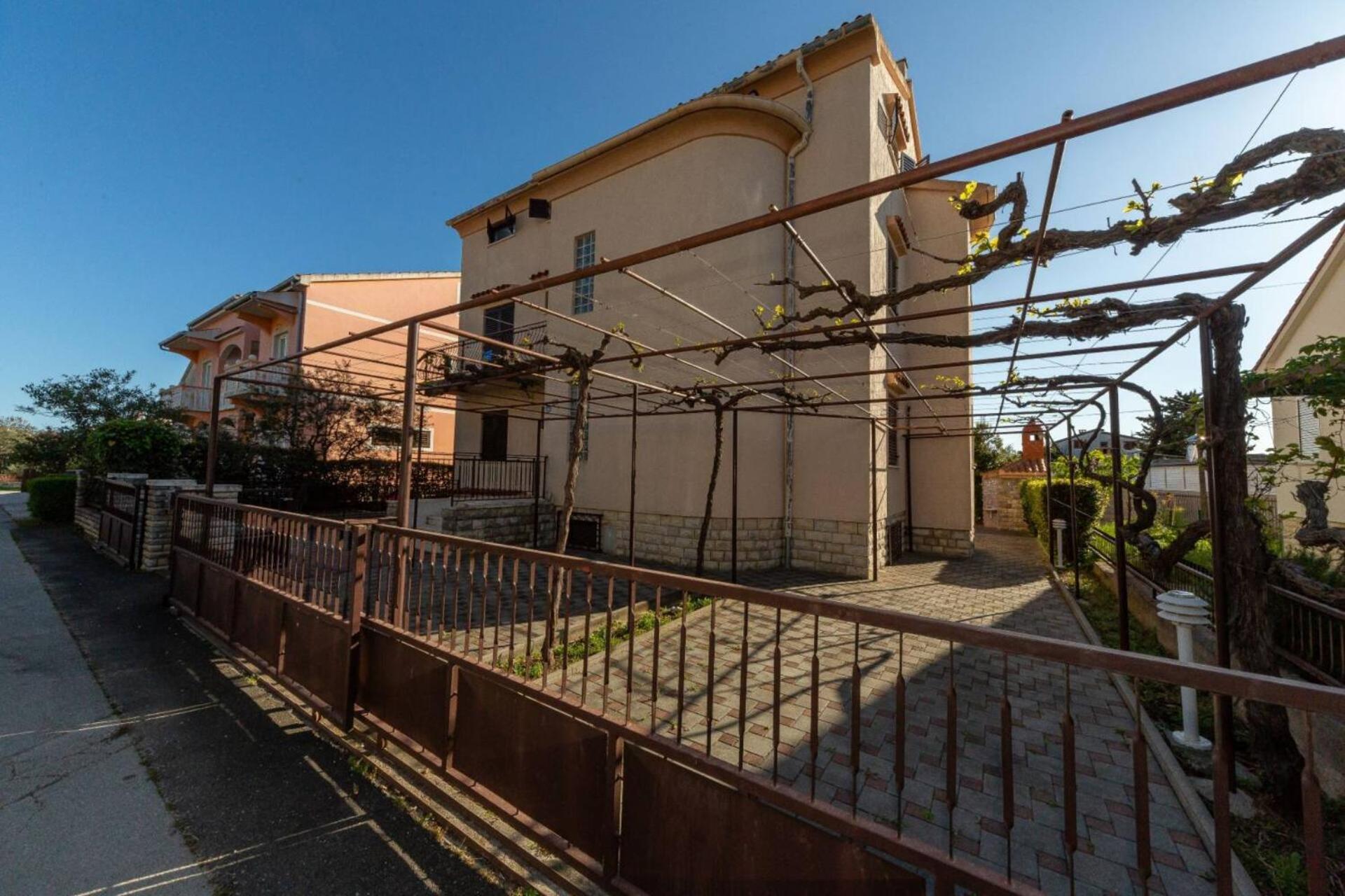 Three Bedroom Apartment In Biograd Biograd Na Moru Ngoại thất bức ảnh