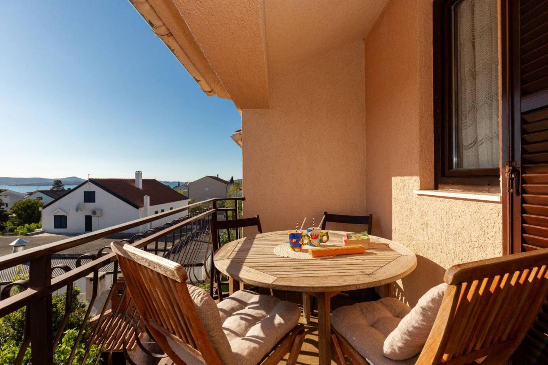 Three Bedroom Apartment In Biograd Biograd Na Moru Ngoại thất bức ảnh