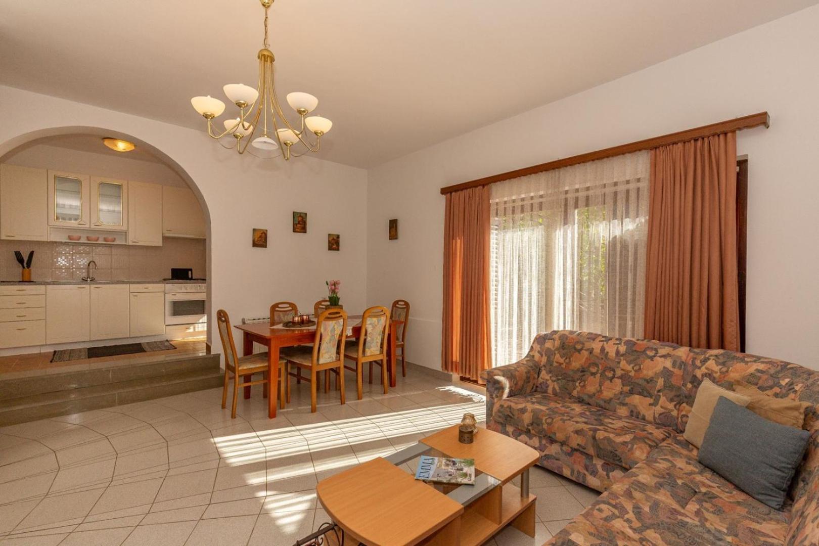 Three Bedroom Apartment In Biograd Biograd Na Moru Ngoại thất bức ảnh